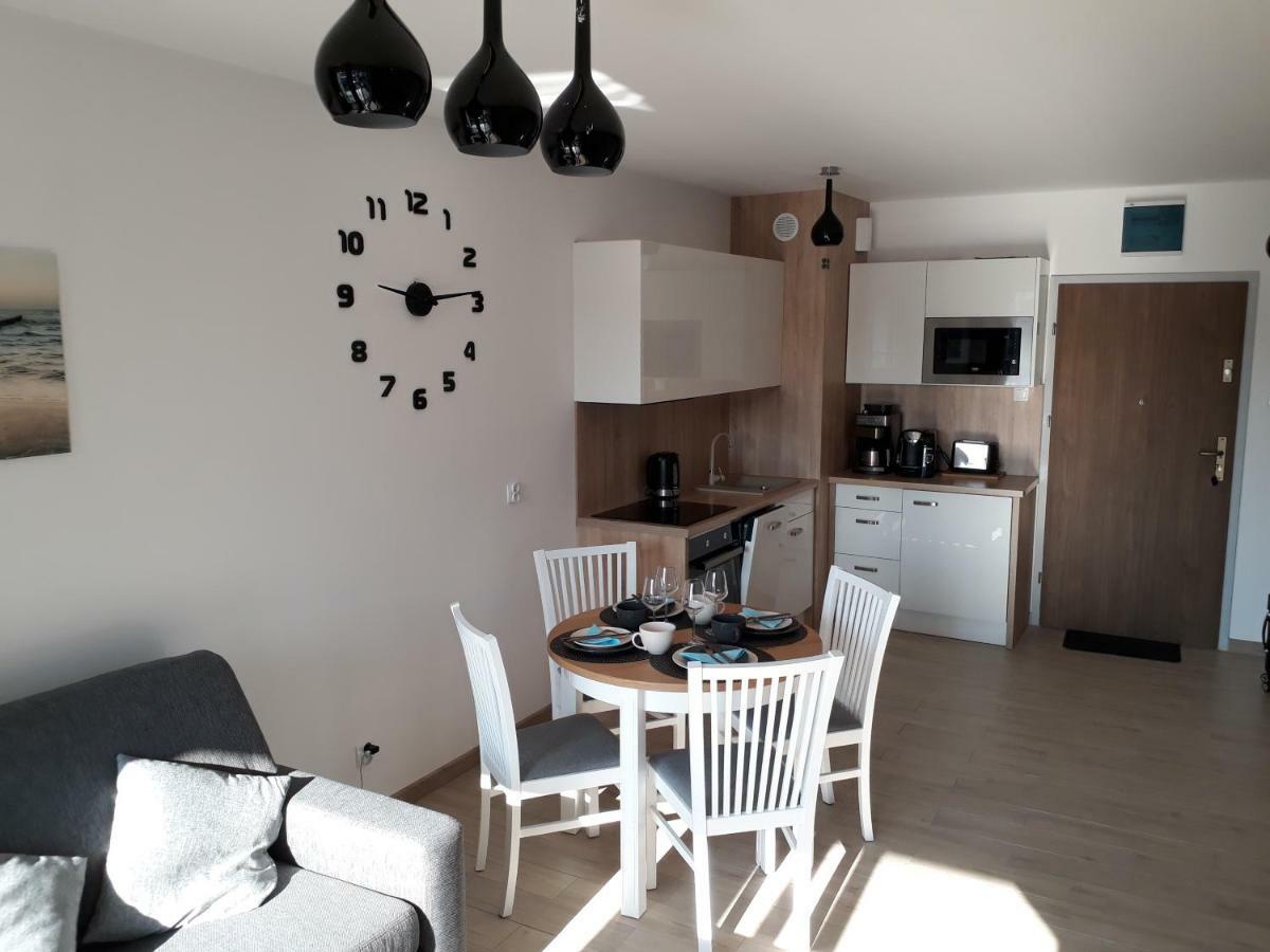 Apartament Oliwka Z Prywatnym Miejscem Postojowym Kolobrzeg Exterior photo