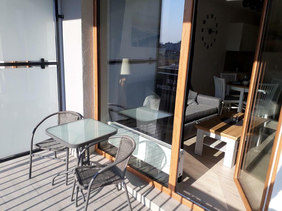 Apartament Oliwka Z Prywatnym Miejscem Postojowym Kolobrzeg Exterior photo